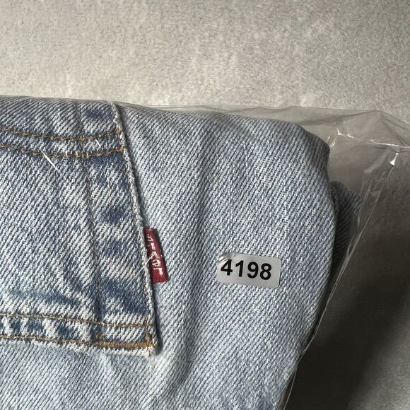 Vintage Y2K 2000 Levis 550 Men’s 34x34 Distressed Relaxed Fit Denim Jeans Blue - Picture 15 of 15